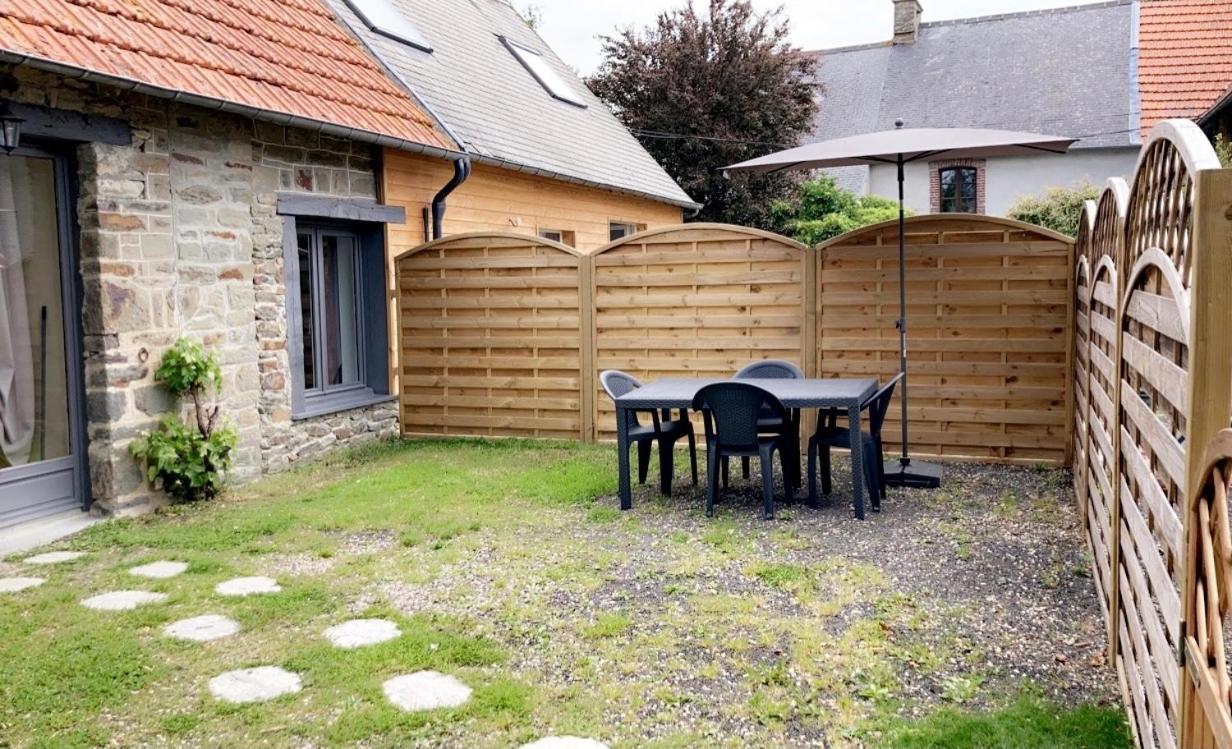 Gite La Hulotte A Proximite Du Mont Saint Michel Villa Céaux Eksteriør bilde